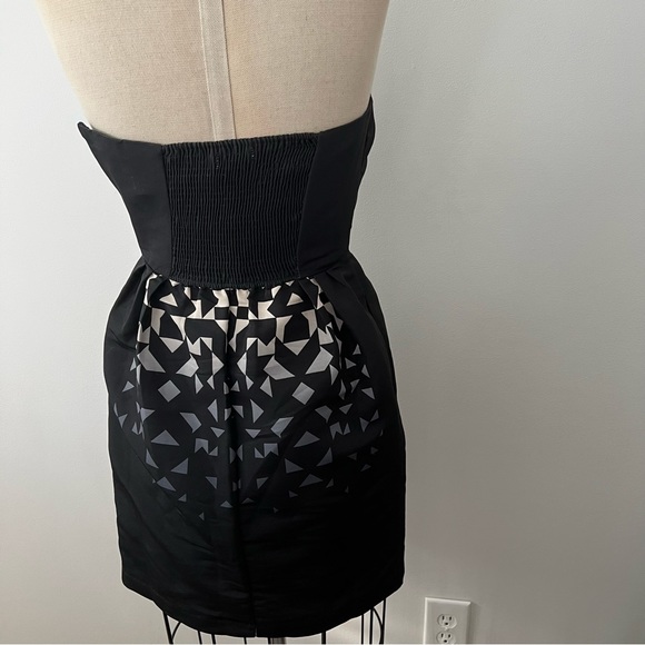 Silence + noise strapless dress with pockets size S - Picture 4 of 6